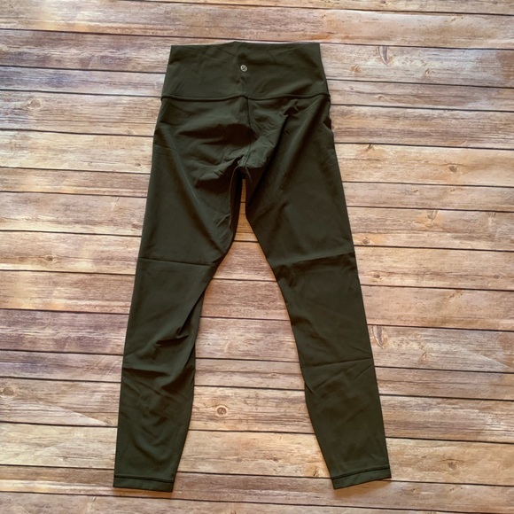 lululemon athletica Pants - Lululemon wunder under